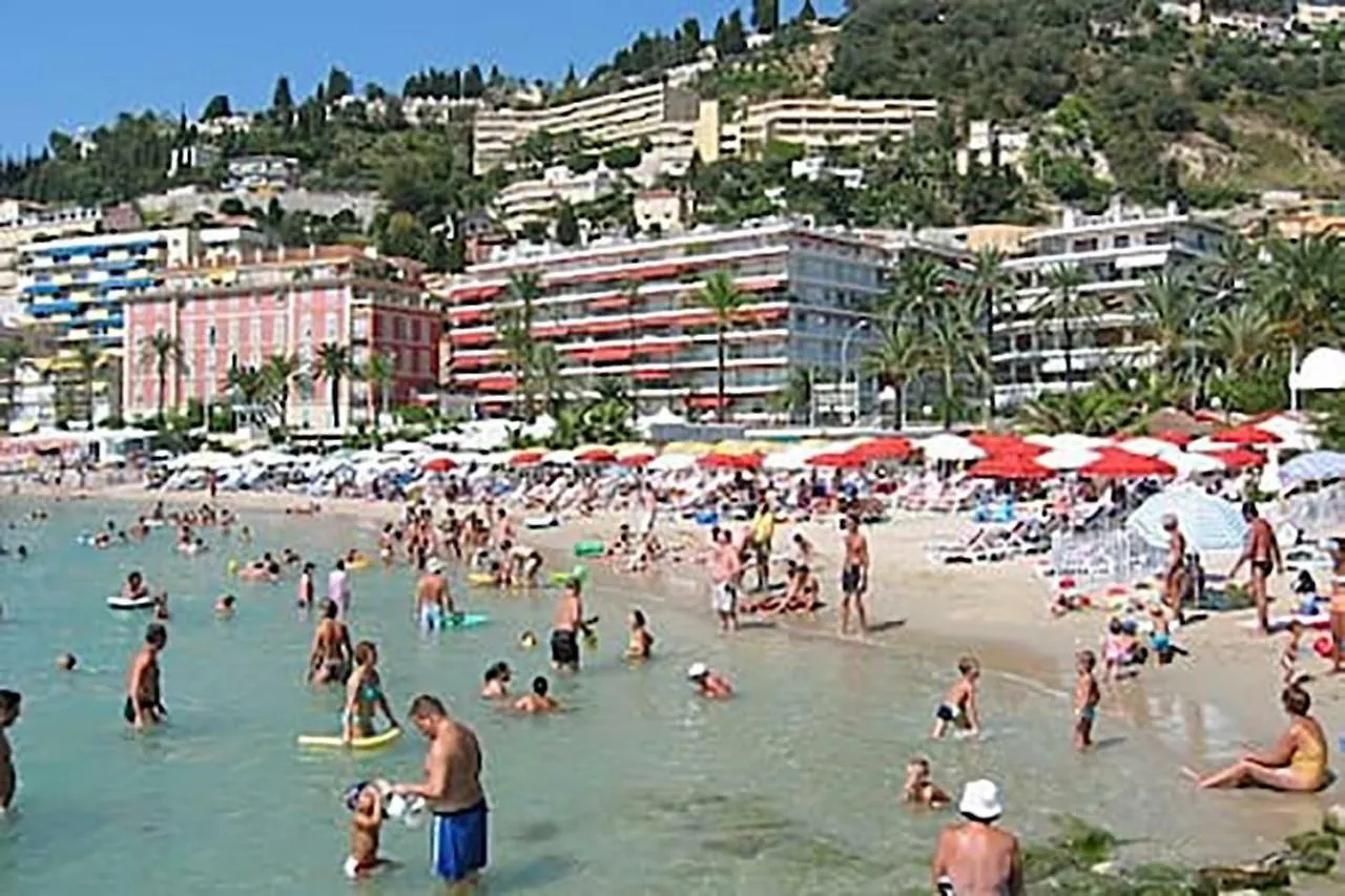 Winter Palace Menton Apartment